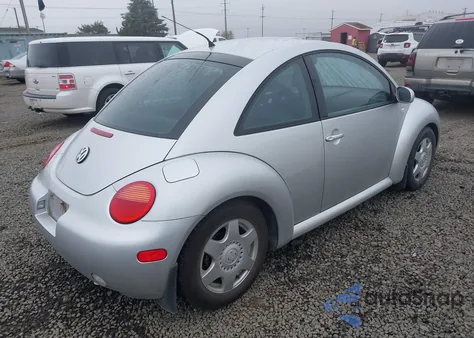 2001 Volkswagen New Beetle Glx from USA, damaged, VIN 3VWDD21C31M448139